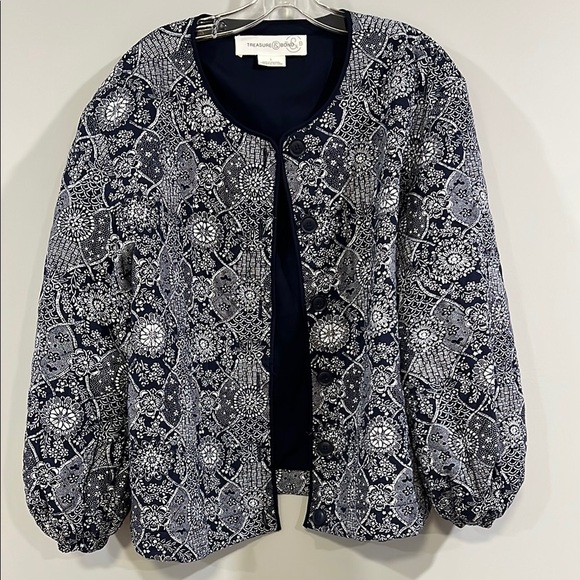 Treasure & Bond - large quilted jacket w/ puff sleeves - Picture 2 of 9